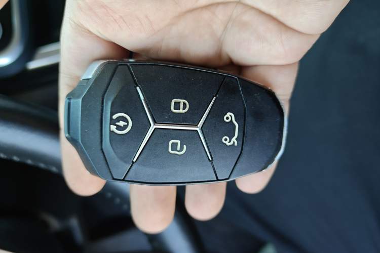 Used Lynk & Co 01 2017 2.0T Two-Wheel Drive Pro Edition Vehicle Key