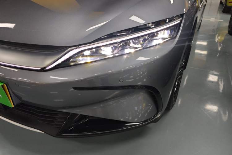 Used BYD Han 2024 EV Glory Edition 506KM Front-Wheel-Drive Premium Model
