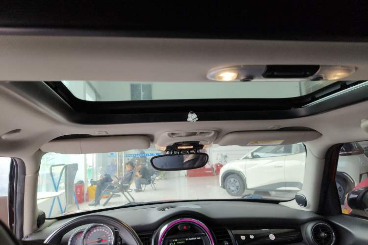 Used MINI MINI 2019 1.5T ONE PLUS Five-Door Edition