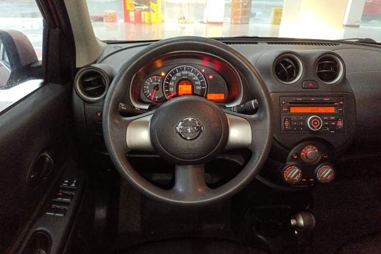 Used Nissan March 2015 1.5L Automatic Easy-Drive Edition