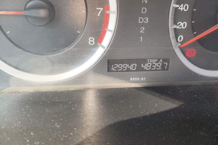 Used Honda Accord 2008 2.0L EX Odometer Close Up