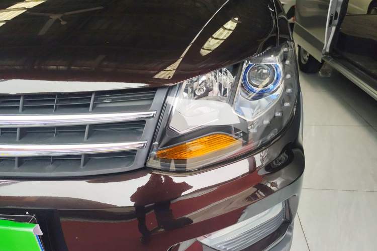 Used Dongfeng Fengon 370 2020 S370 1.5L CVT Luxury Model 5 Seats