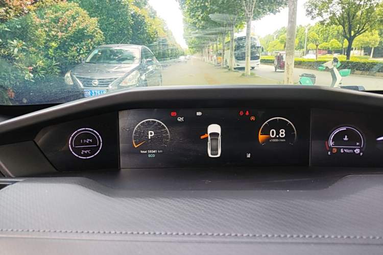 Used CHANGAN UNI-V 2022 2.0T Leading-Speed Edition