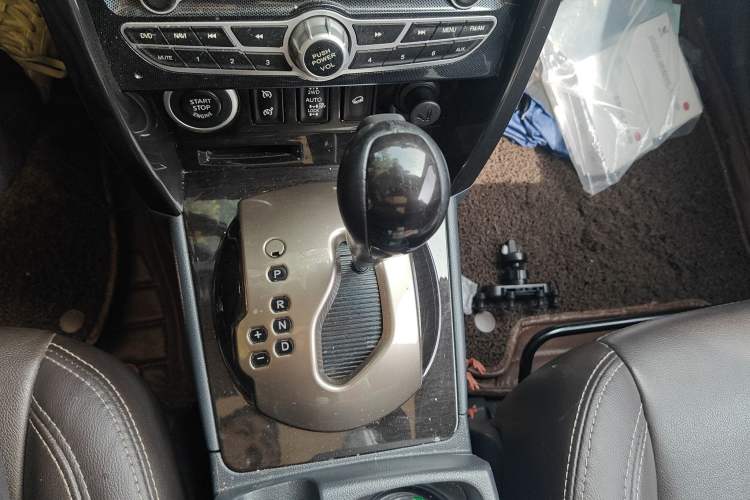 Used Renault Koleos 2013 2.5L 4x4 Comfort Edition