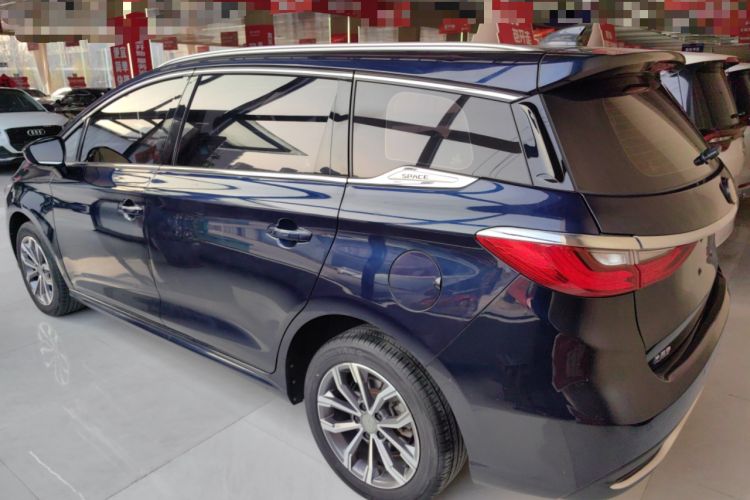 Used BYD Song MAX 2019 1.5T Automatic Smart Connect Ruiyi Sunroof Model 7 Seats China VI Standard