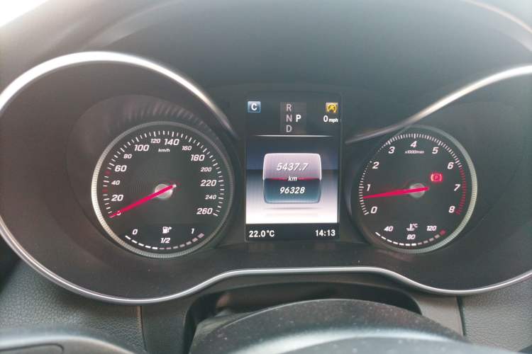 Used Mercedes-Benz C-Class 2017 C 200 station wagon