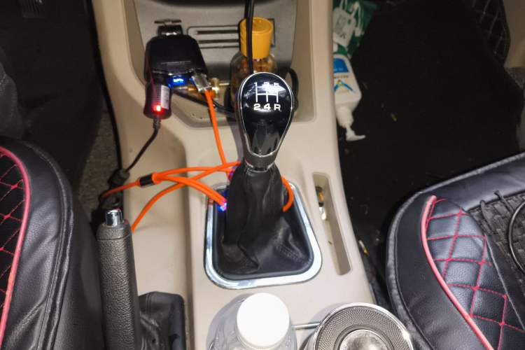 Used FORTHING Lingzhi 2019 M5L 1.6L 7-Seater Comfort Model China VI Standard Gear Lever