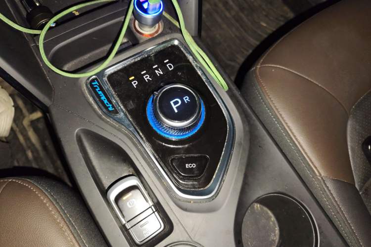 Used GAC Trumpchi GS4 New Energy 2017 1.5L PHEV Deluxe Edition Gear Lever