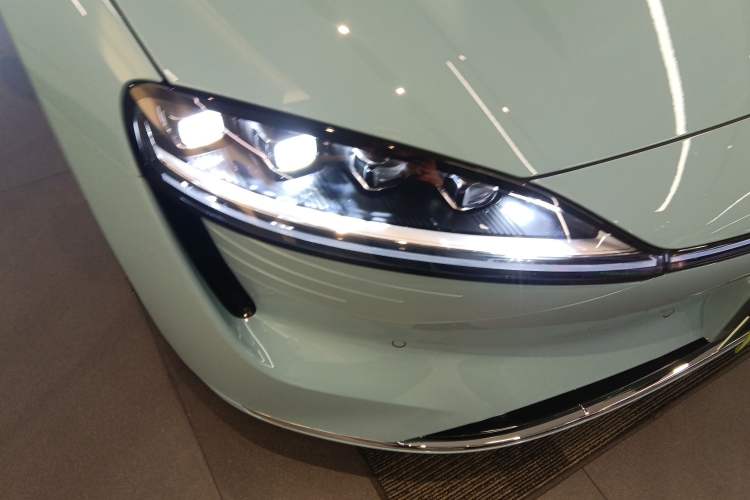 Used Hima Luxeed S7 2025 785 km Ultra Exterior 3