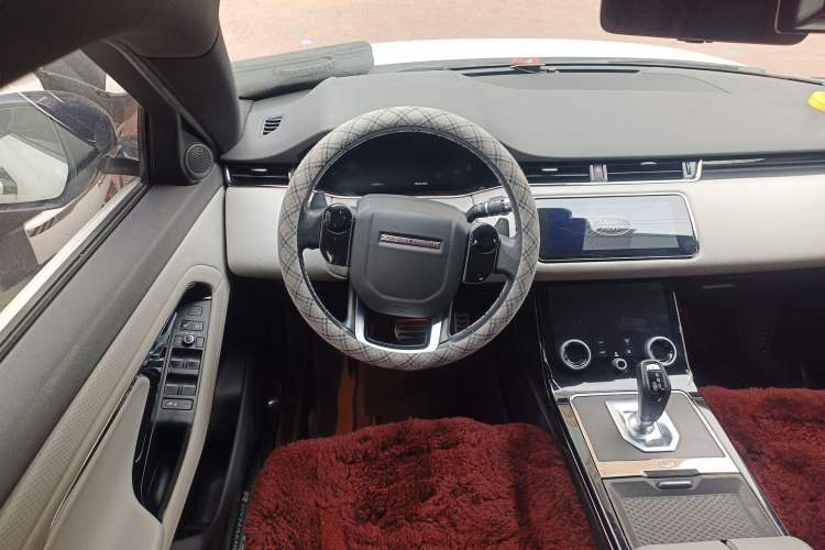 Used Land Rover Range Evoque 2020 249 PS R-DYNAMIC S First-Edition Sport Custom Edition
