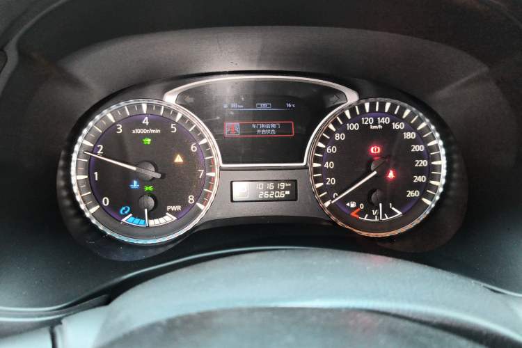 Used Infiniti QX60 2016 2.5 S/C Hybrid Two-Wheel-Drive Excellence Edition China V Standard Instrument Cluster