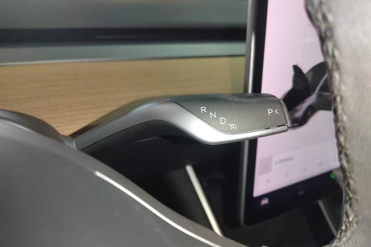 Used Tesla Model 3 2019 Standard Range Rear-Drive Upgraded Version