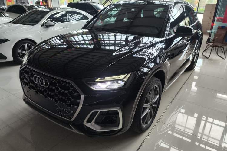 Used Audi Q5L 2022 40T Fashionable and Dynamic Model