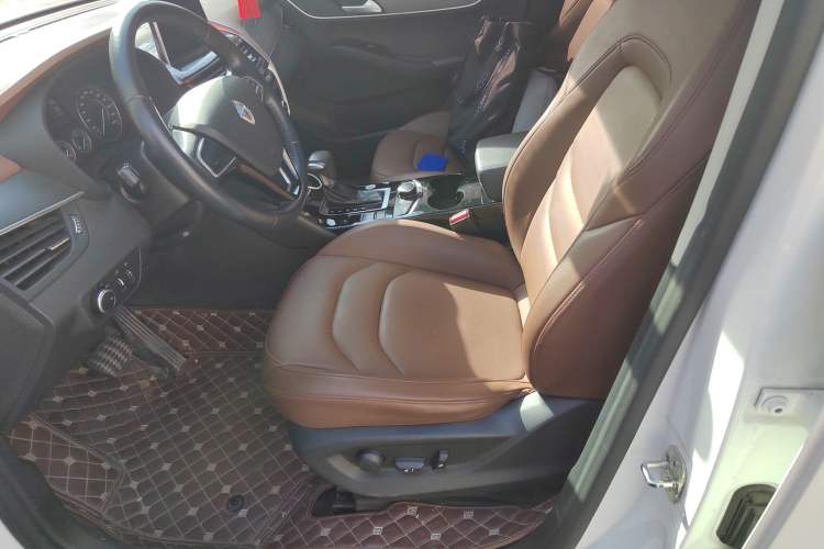 Used BORGWARD BX5 2017 20TGDI Automatic Two-Wheel Drive Pioneer Edition
