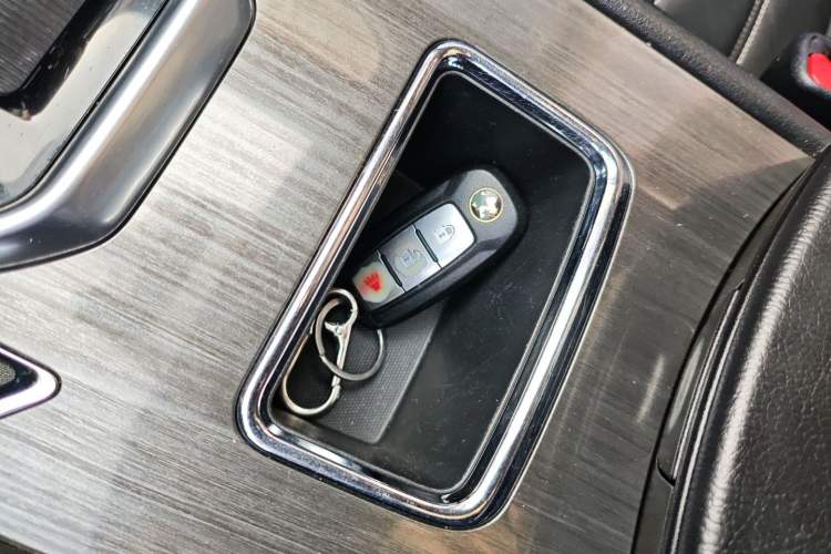 Used Venucia T90 2017 2.0L CVT Smart Edition