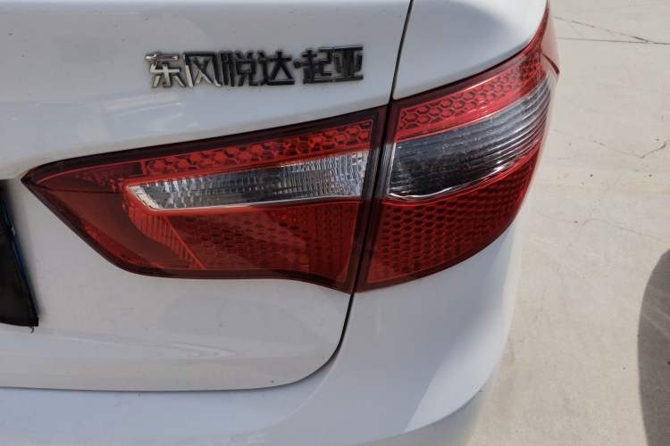 Used Kia K2 2012 Sedan 1.4L MT GLS Commemorative Edition Right Rear Taillight