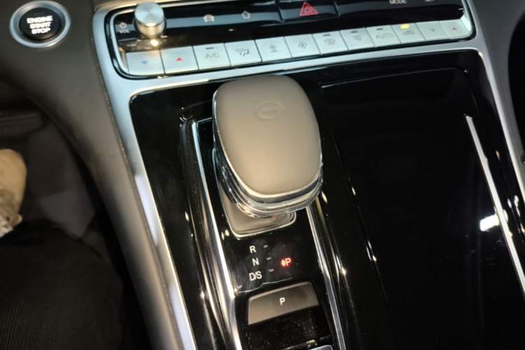 Used GAC Trumpchi M8 2024 Lingxiu Series 390T Deluxe Edition