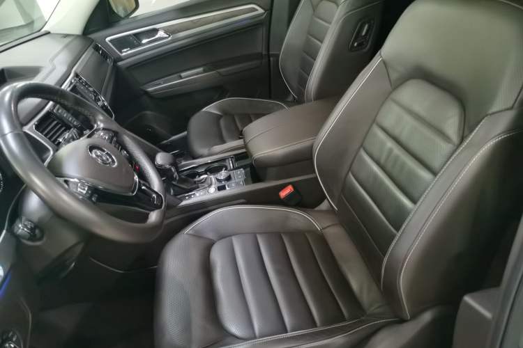 Used Volkswagen Teramont 2017 530 V6 Four-Wheel Drive Supreme Flagship Edition Left Front Seat