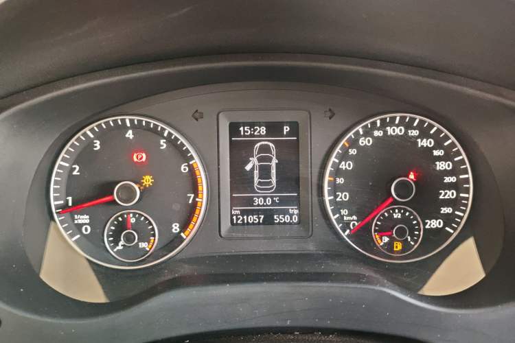 Used Volkswagen Sagitar 2013 2.0 TSI GLI