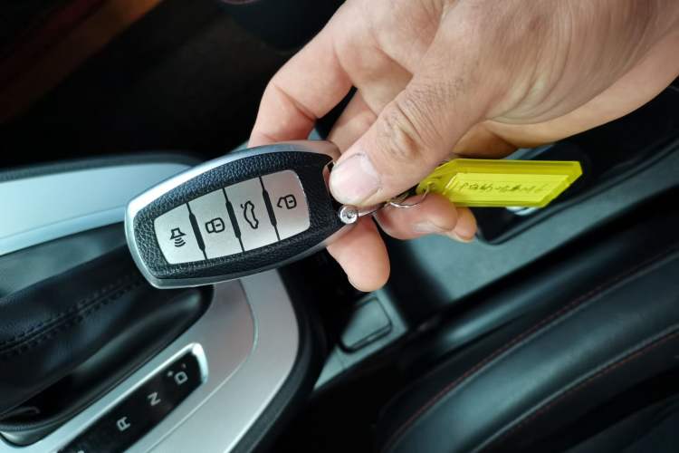 Used Haval M6 2019 1.5T DCT Two-Wheel Drive Elite Version China VI Standard Vehicle Key