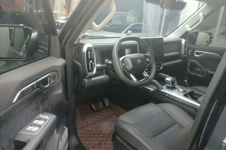 Used JETOUR Traveler C-DM 2024 C-DM 129KM Linye Edition Interior 3