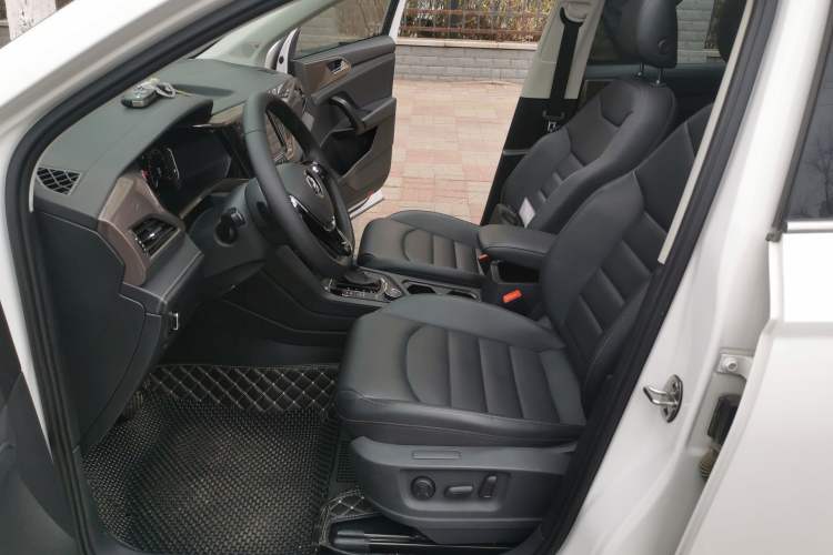 Used Volkswagen Tharu 2019 330TSI Four-Wheel Drive Flagship Model China VI Standard