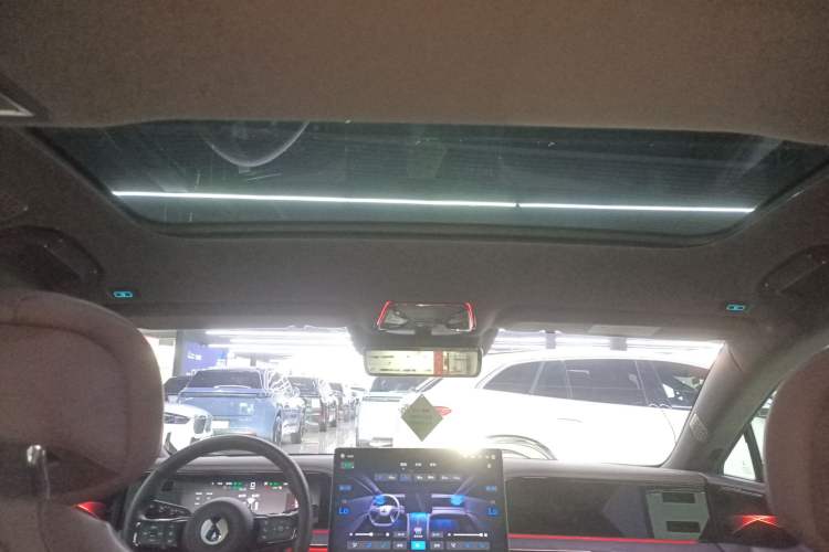 Used Denza Z9GT 2024 1100 Four-Wheel Drive Ultra Version Headliner