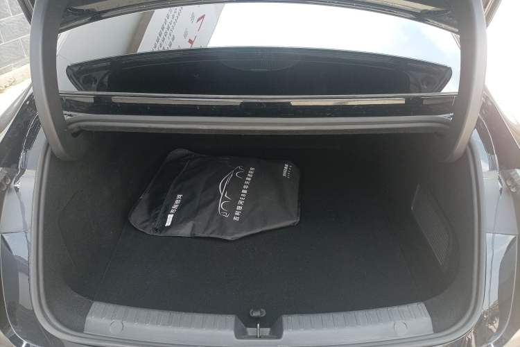 Used Geely Galaxy 8 2025 130km EM-P Starship Edition Trunk