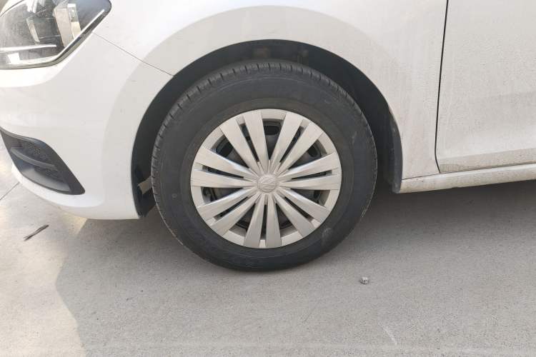 Used Volkswagen Santana 2019 1.5L Manual Fashion Edition China VI Standard
