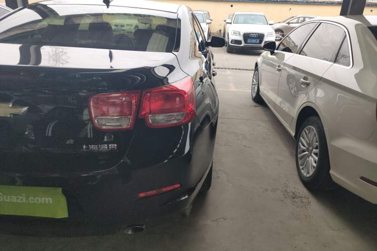 Used Chevrolet Malibu 2014 2.0L Automatic Comfort Edition Right Rear Taillight