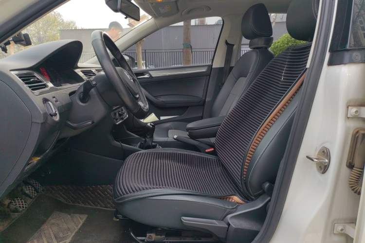 Used Volkswagen Santana 2019 1.5L Manual Comfort Edition China VI Standard Left Front Seat