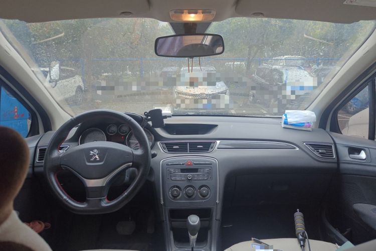 Used Peugeot 308 2014 Enjoy Edition Classic 1.6L Automatic Premium Model Headliner