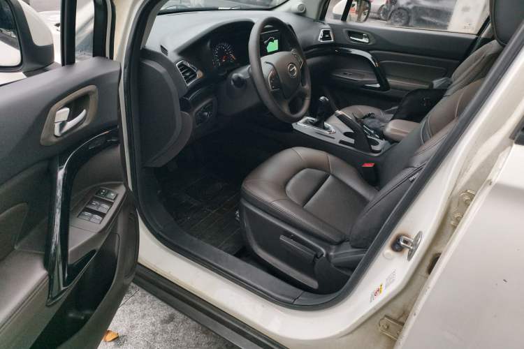 Used GAC Trumpchi GS4 2015 200T Manual Elite Edition
