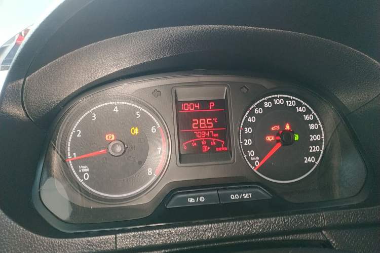 Used Volkswagen Jetta 2017 1.5L Automatic Fashion Model