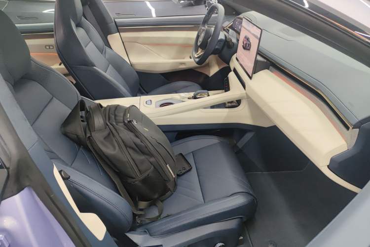 Used Zeekr 001 2025 WE Edition 100 kWh Rear-Wheel Drive
