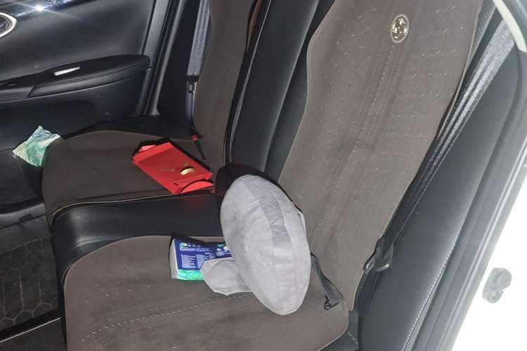 Used Nissan Sylphy 2021 Classic 1.6XL CVT Luxury Edition Left Rear Seat