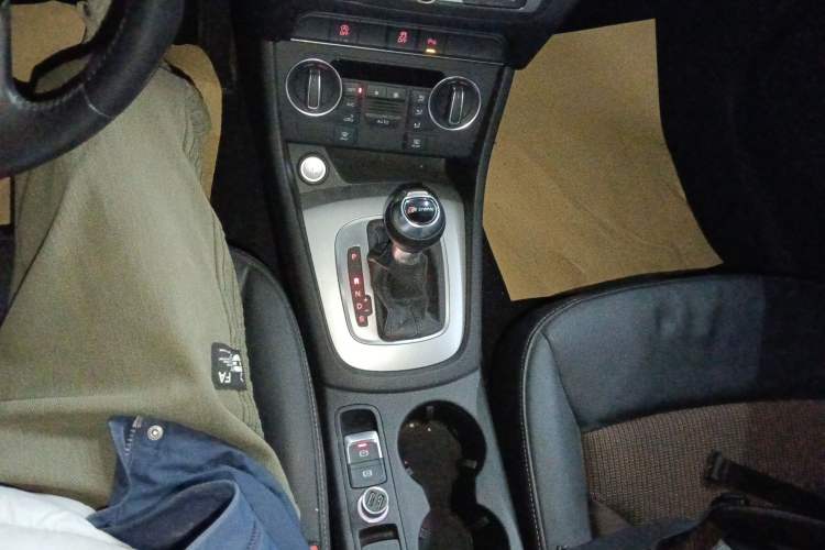 Used Audi Q3 2016 30 TFSI Fashion Model
