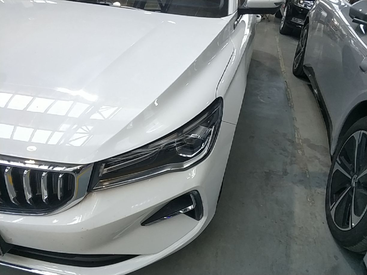 Geely Auto Emgrand 2025 4th Generation 1.5L CVT Luxury Version — снимка 8
