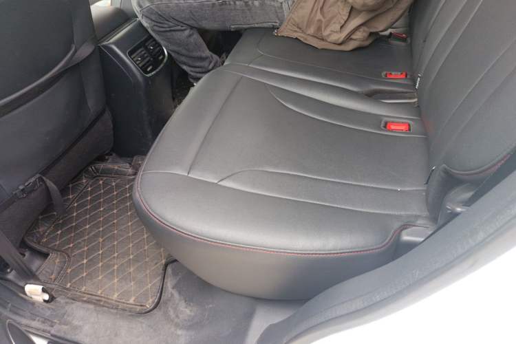 Used Haval M6 2019 1.5T DCT Two-Wheel Drive Elite Version China VI Standard