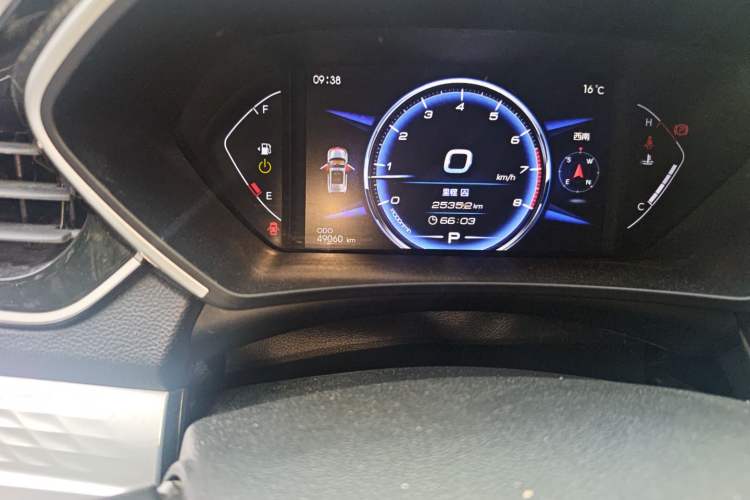 Used Soueast DX7 2018 Prime 1.8T DCT Luxury Model China V Standard
