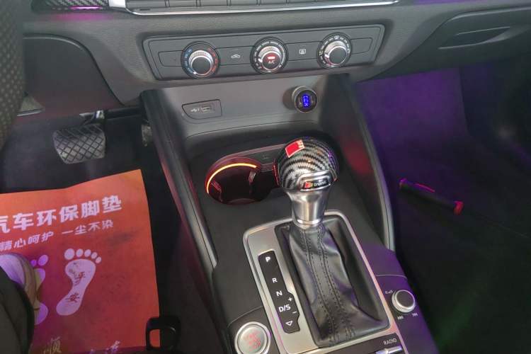 Used Audi A3 2018 30th Anniversary Edition Sportback 35 TFSI Ambition Model Gear Lever