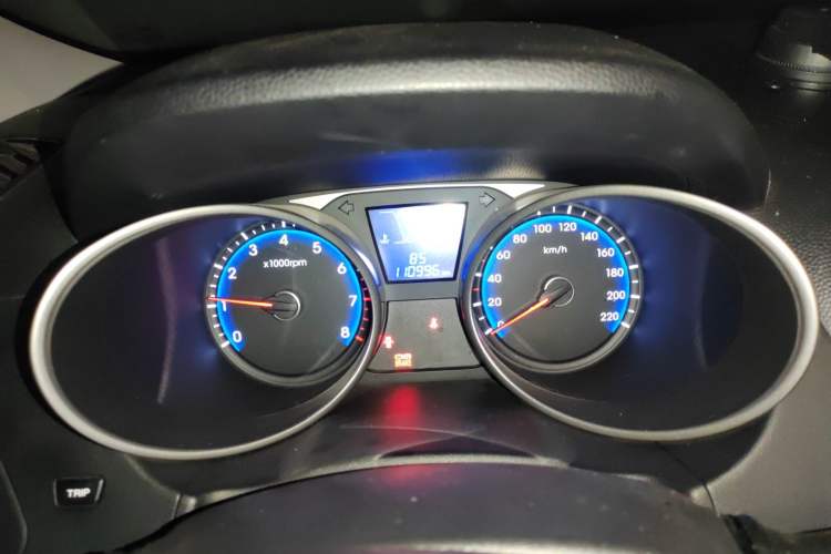 Used Hyundai ix35 2012 2.0L Automatic Two-Wheel Drive Elite Edition GLS