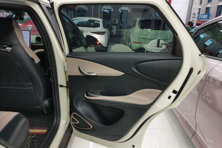 Used BYD Dolphin 2023 420 km Fashion Edition