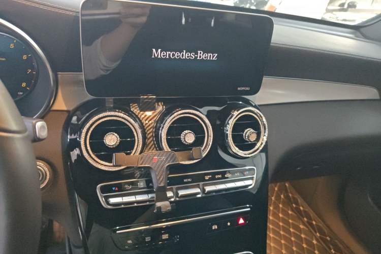 Used Mercedes-Benz GLC Coupe 2020 GLC 260 4MATIC Coupe SUV
