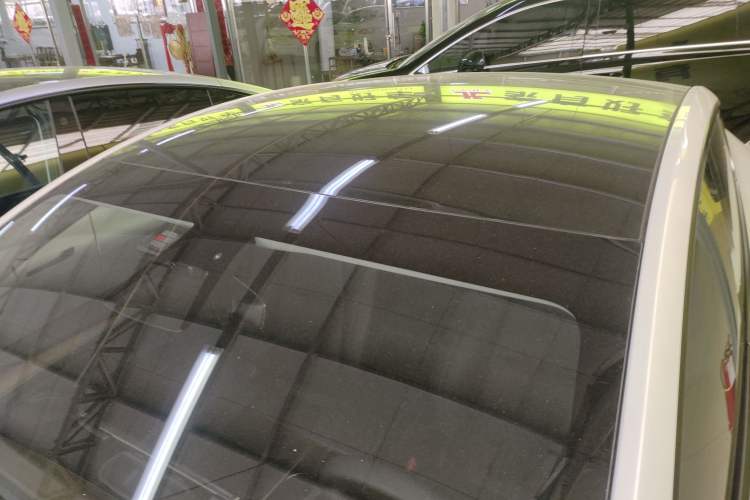 Used Tesla Model Y 2021 Long-Range All-Wheel-Drive Version
