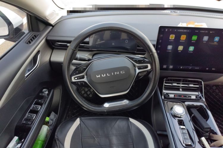 Used Wuling Xingguang 2024 Co-Creation Edition 510 Advanced Model Steering Wheel