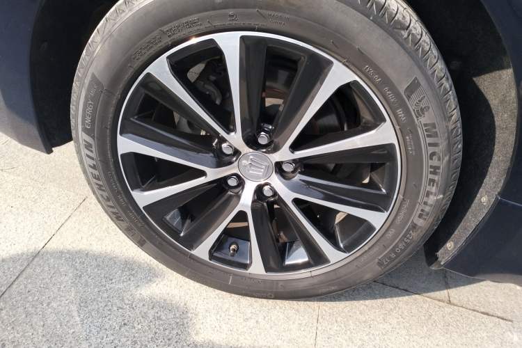 Used Toyota Crown 2018 2.0T Fashion Edition
