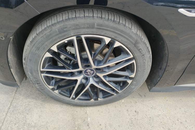 Used BYD Han 2025 EV 605KM Prestige Model