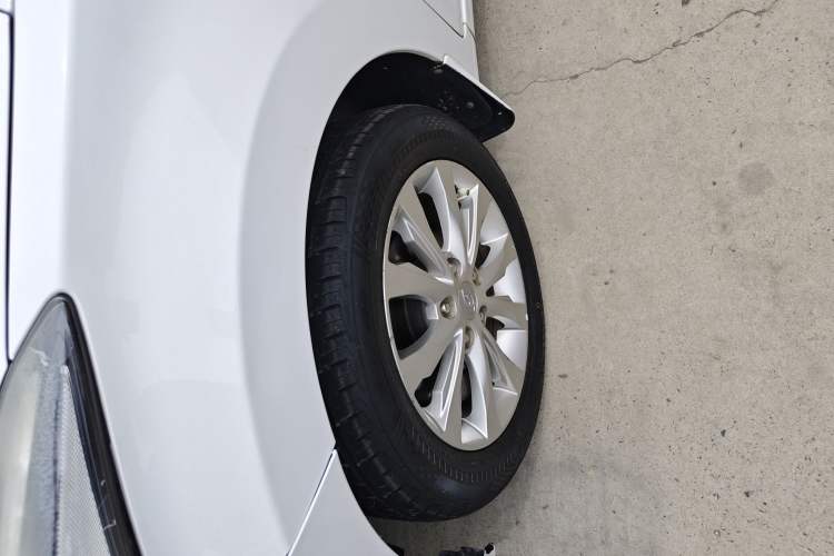 Used Hyundai Elantra (5th Generation / Langdong) 2016 1.6L Automatic Smart Version
