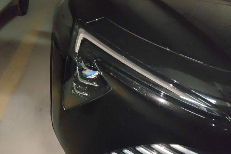 Used Buick LaCrosse 2025 28T Platinum Edition
